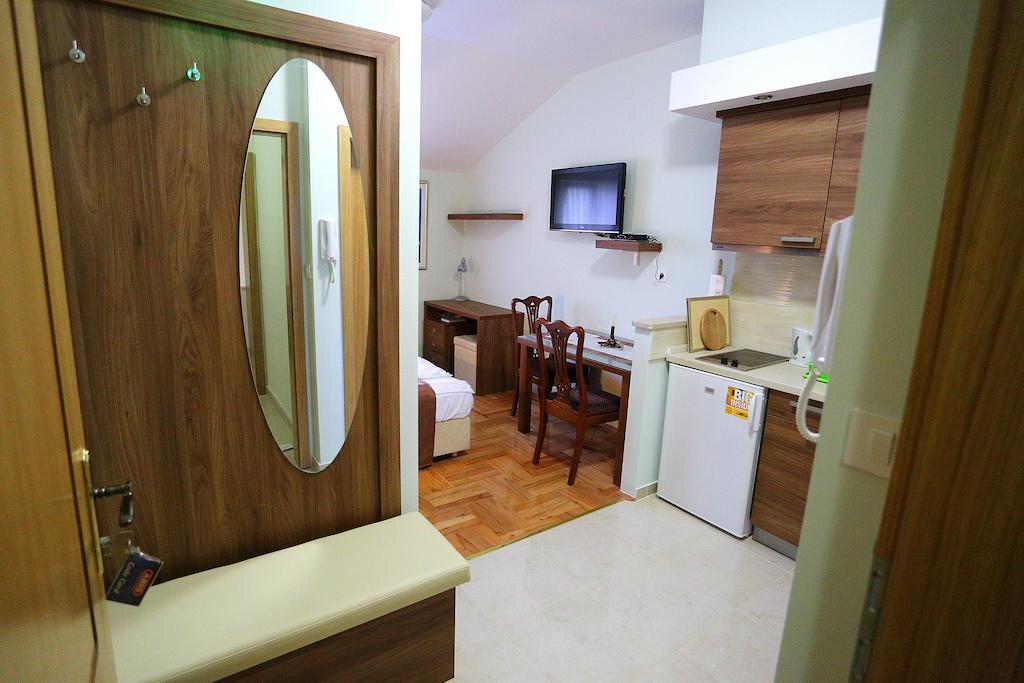 זאדאר Apartments Ivana - Iva מראה חיצוני תמונה